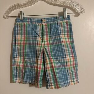 Vineyard Vines Blue and Green Plaid Boys Shorts - v good condition.  Sz5